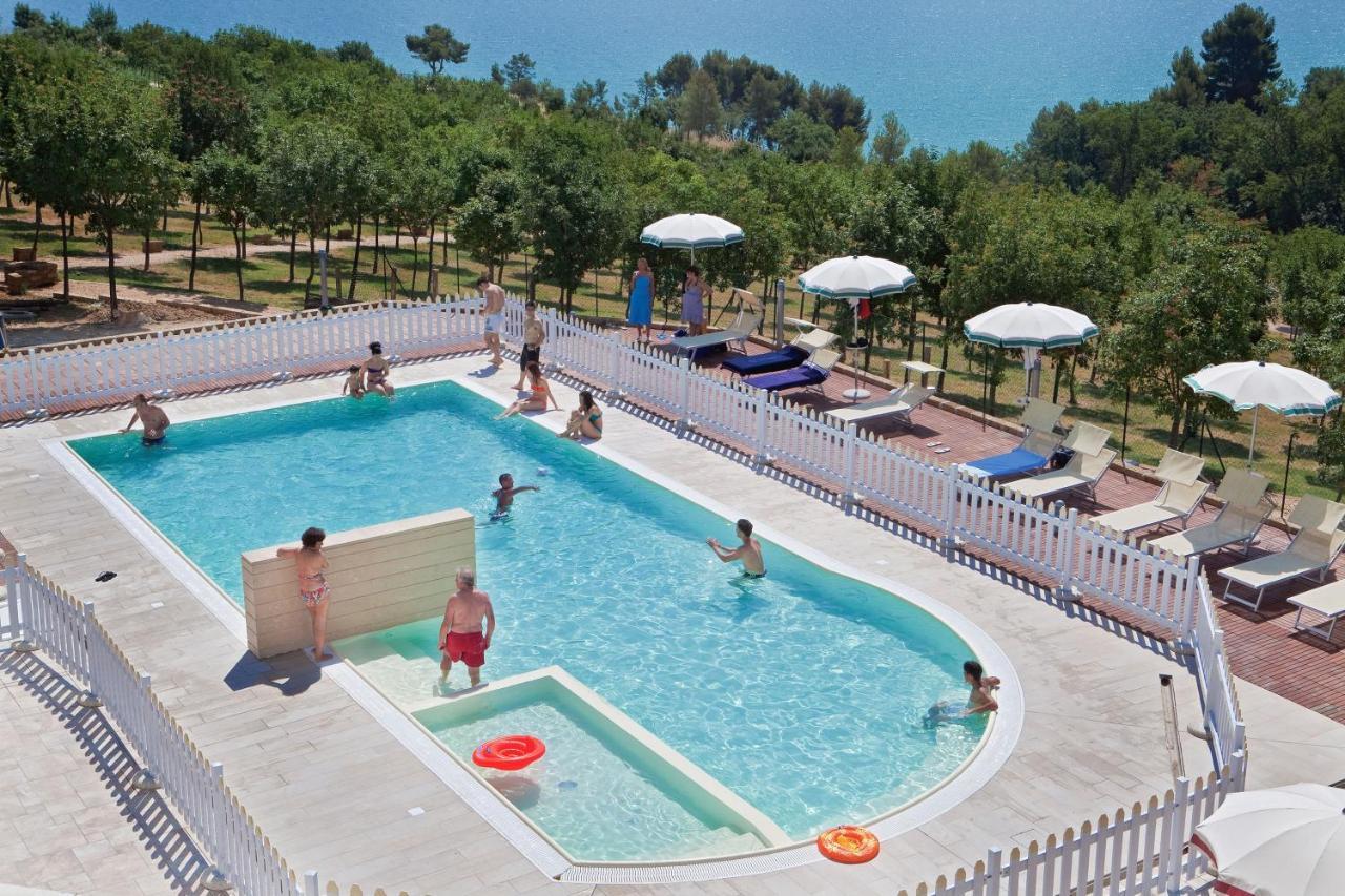 Contea Dei Ciliegi Villa Pedaso Ngoại thất bức ảnh